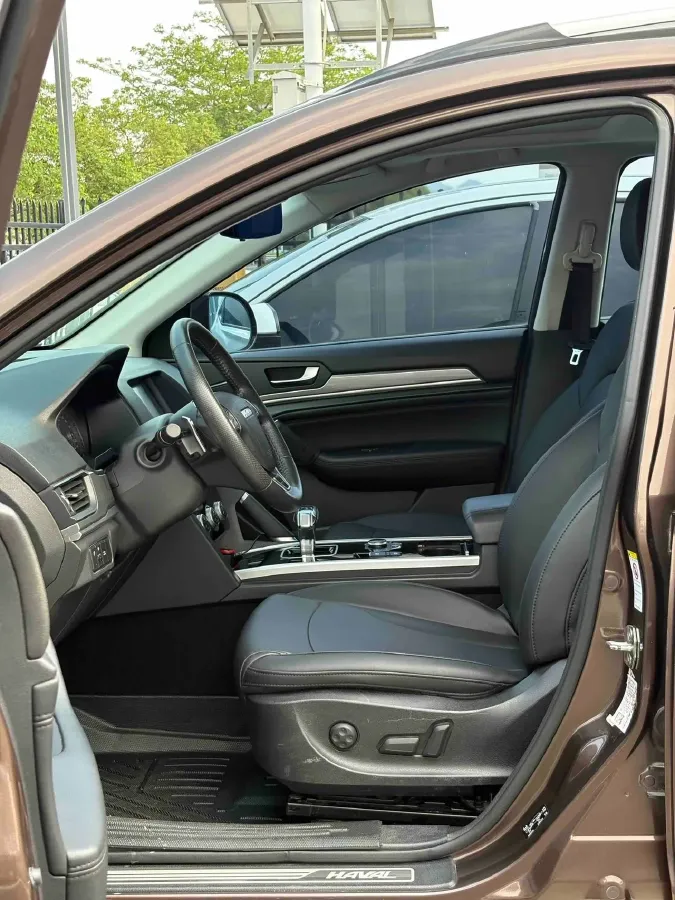 2018 Haval H6 1.5T 150HP L4 7DCT,autocango,china used car exporter,china ev exporter,chinese used car exporter,chinese used ev exporter