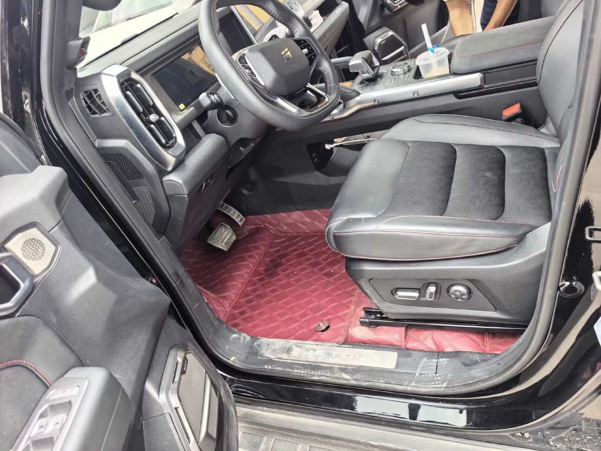 2024 Jetour Traveller 2.0T 254HP L4 7DCT,autocango,china used car exporter,china ev exporter,chinese used car exporter,chinese used ev exporter