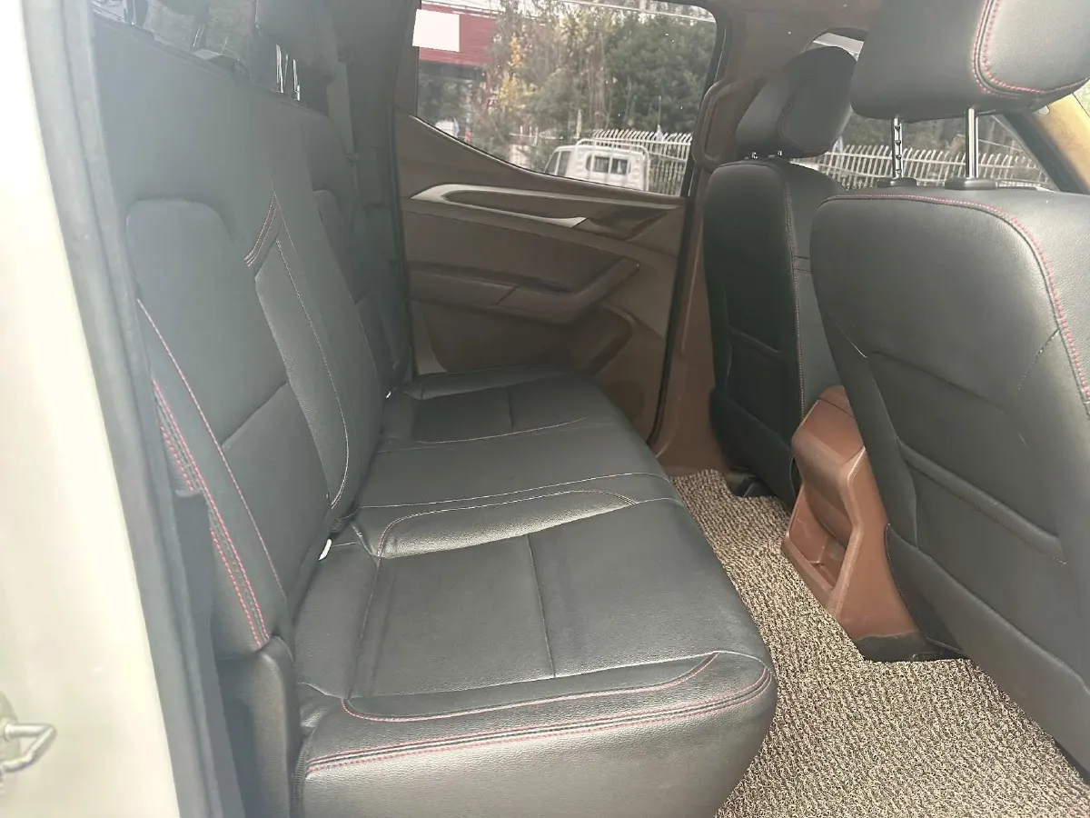 2017 MAXUS T60 2.0T 224HP L4 6AT,autocango,china used car exporter,china ev exporter,chinese used car exporter,chinese used ev exporter