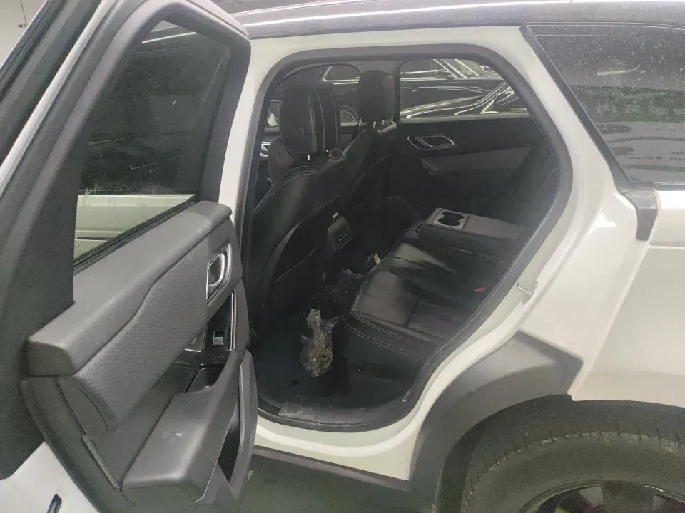 2018 Land Rover Range Rover Velar 2.0T 250HP L4 8AT,autocango,china used car exporter,china ev exporter,chinese used car exporter,chinese used ev exporter