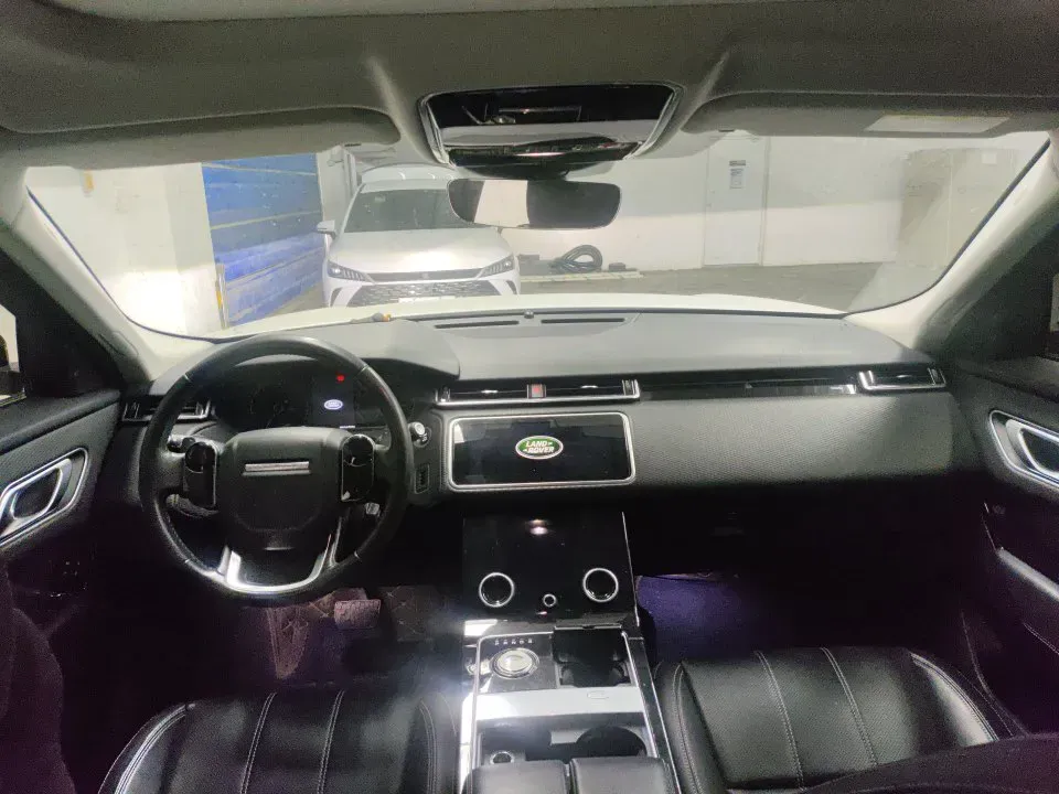 2018 Land Rover Range Rover Velar 2.0T 250HP L4 8AT,autocango,china used car exporter,china ev exporter,chinese used car exporter,chinese used ev exporter