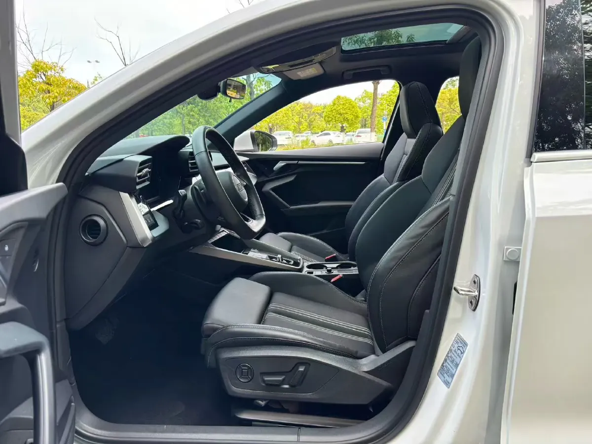2023 Audi A3 1.4T 150HP L4 7DCT,autocango,china used car exporter,china ev exporter,chinese used car exporter,chinese used ev exporter