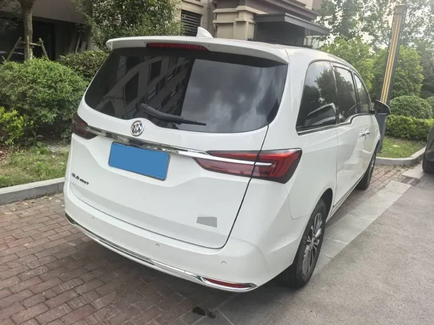2022 Buick GL8 2.0T 237HP L4 9AT,autocango,china used car exporter,china ev exporter,chinese used car exporter,chinese used ev exporter