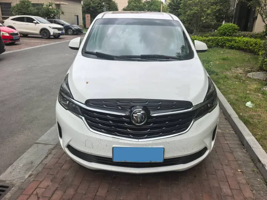 2022 Buick GL8 2.0T 237HP L4 9AT,autocango,china used car exporter,china ev exporter,chinese used car exporter,chinese used ev exporter