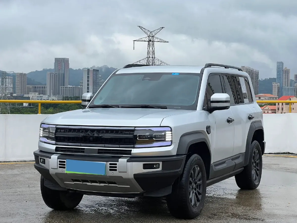2023 FangChengBao Bao 5 1.5T 194HP L4 E-CVT PHEV 31.8KWH,autocango,china used car exporter,china ev exporter,chinese used car exporter,chinese used ev exporter