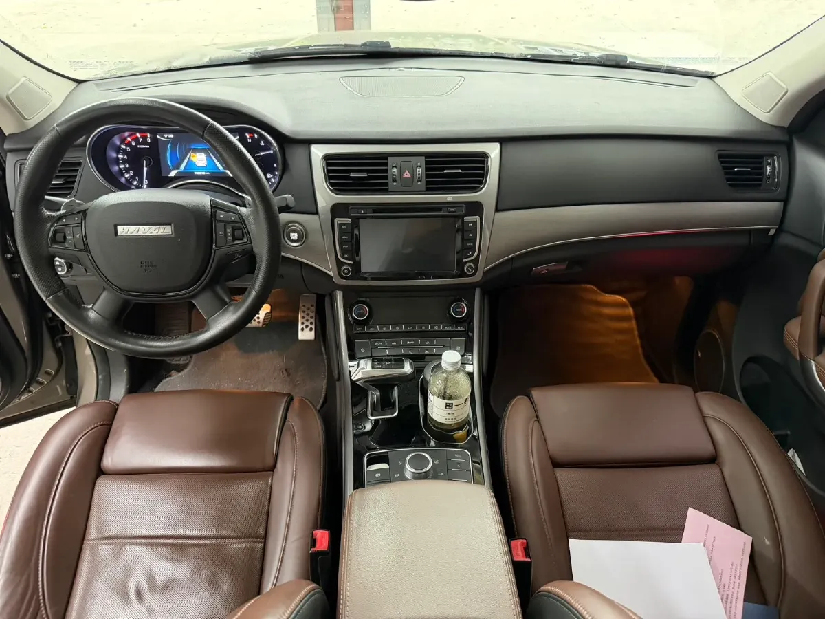2017 Haval H8 2.0T 252HP L4 8AT,autocango,china used car exporter,china ev exporter,chinese used car exporter,chinese used ev exporter