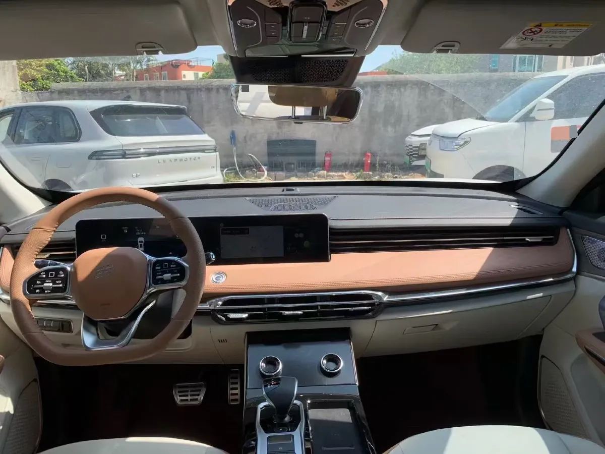 2024 Jetour X70 C-DM 1.5T 156HP L4 2DHT PHEV 19.43KWH,autocango,china used car exporter,china ev exporter,chinese used car exporter,chinese used ev exporter
