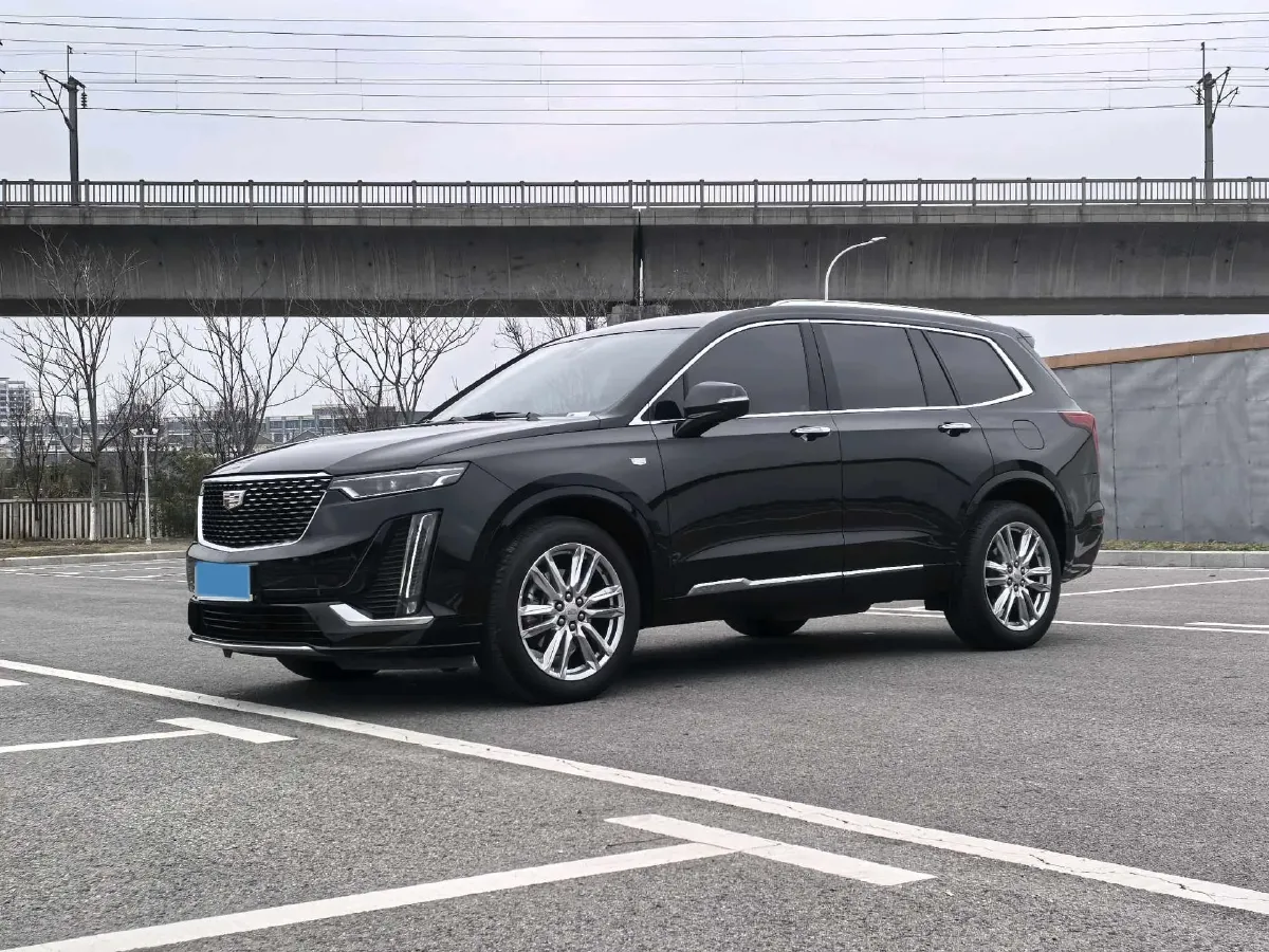 2022 Cadillac XT6 2.0T 237HP L4 9AT,autocango,china used car exporter,china ev exporter,chinese used car exporter,chinese used ev exporter