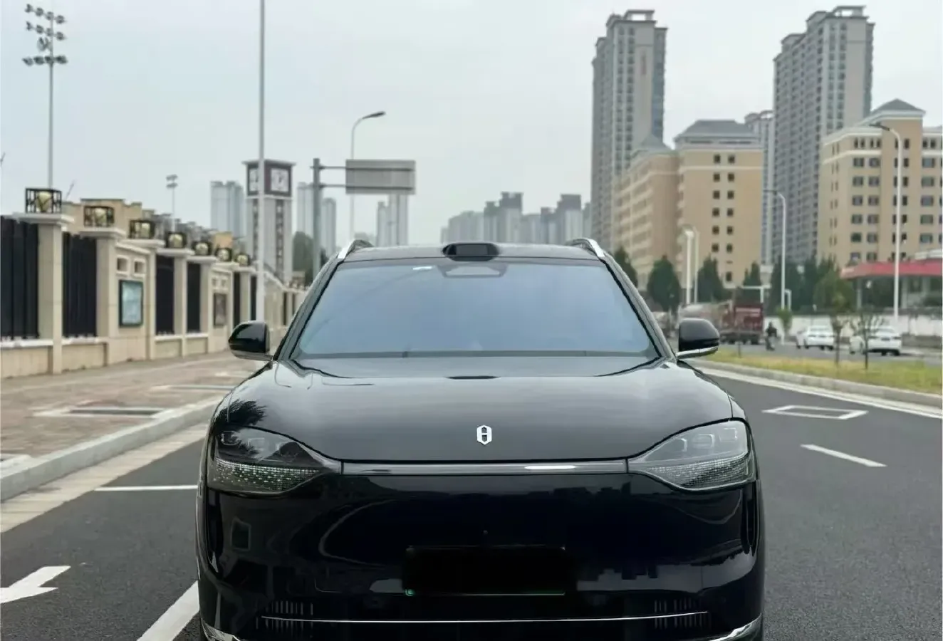 2024 AITO AITO M9 1.5T 152HP L4 REEV 42KWH,autocango,china used car exporter,china ev exporter,chinese used car exporter,chinese used ev exporter