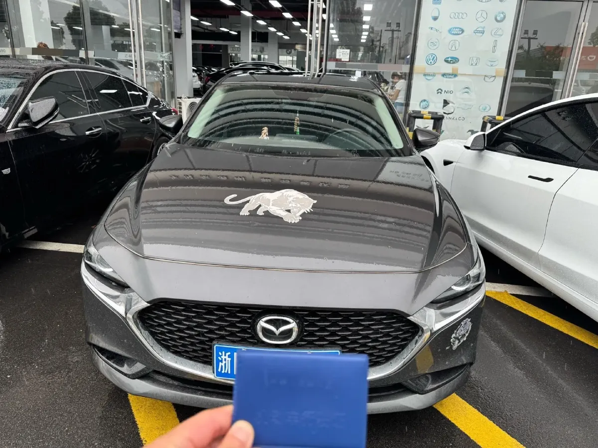 2023 Mazda 3 Axela 2.0L 158HP L4 6AT,autocango,china used car exporter,china ev exporter,chinese used car exporter,chinese used ev exporter