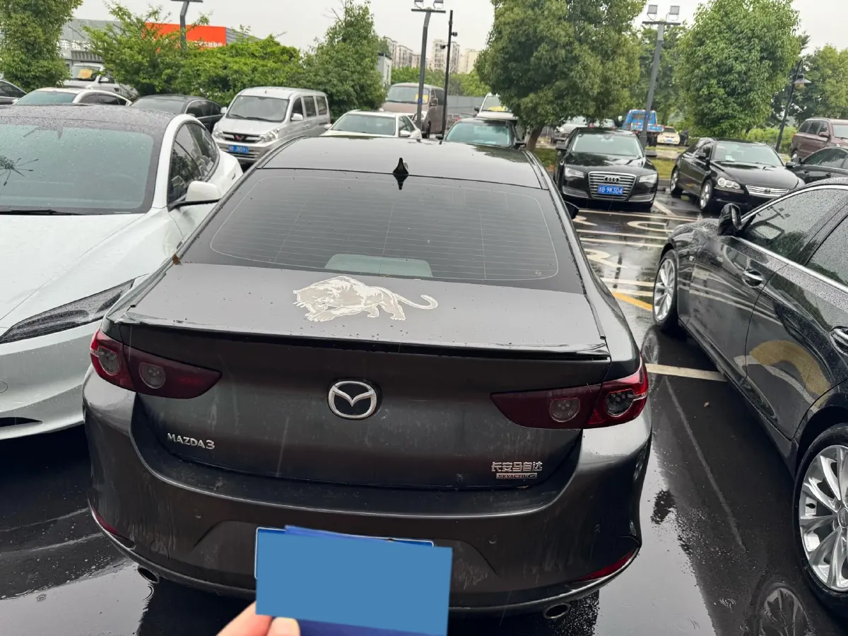 2023 Mazda 3 Axela 2.0L 158HP L4 6AT,autocango,china used car exporter,china ev exporter,chinese used car exporter,chinese used ev exporter