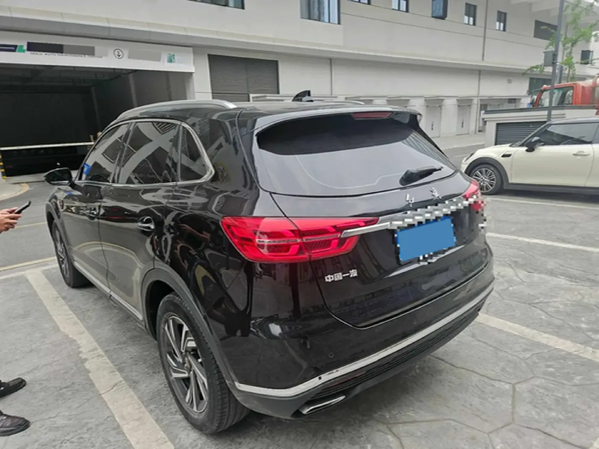 2022 HongQi HS5 2.0T 224HP L4 6AT,autocango,china used car exporter,china ev exporter,chinese used car exporter,chinese used ev exporter
