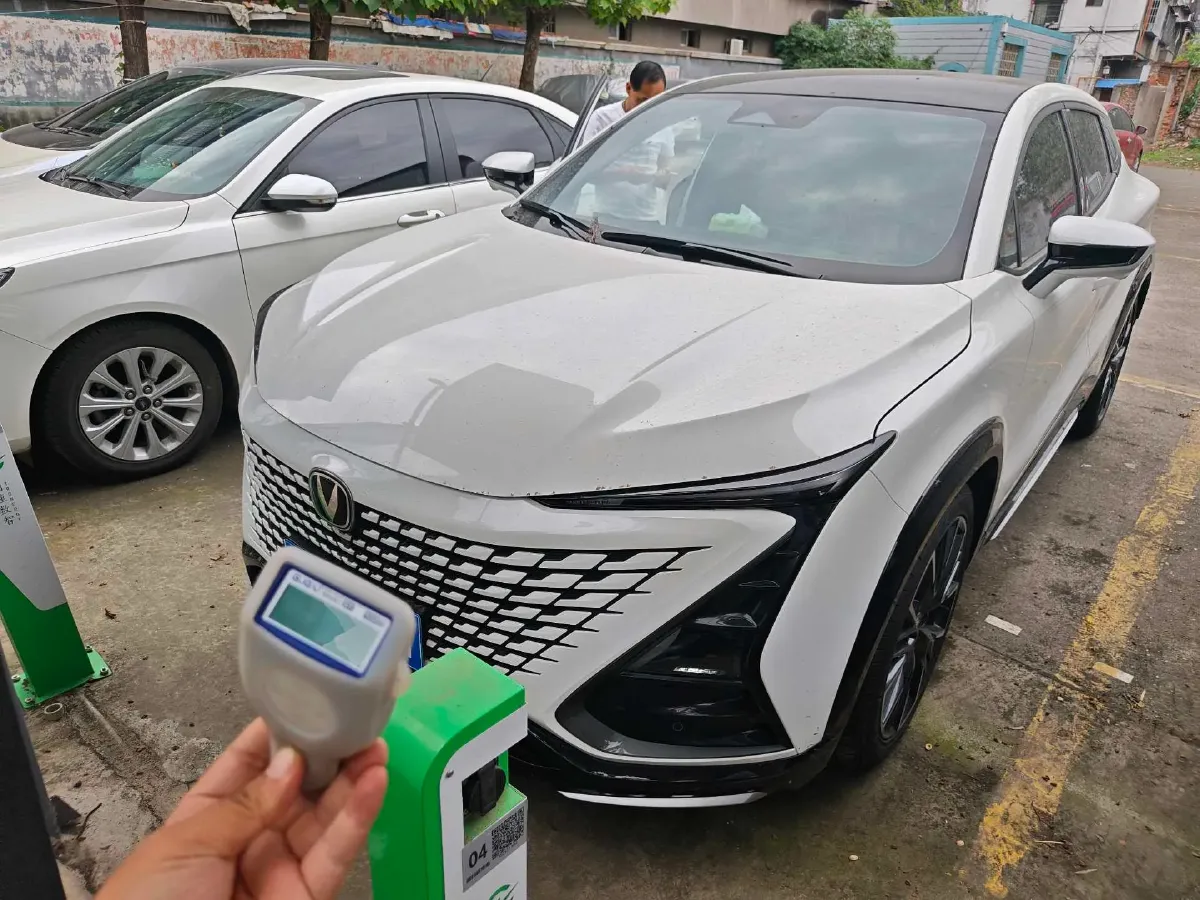 2023 ChangAn UNI-T 1.5T 188HP L4 7DCT,autocango,china used car exporter,china ev exporter,chinese used car exporter,chinese used ev exporter