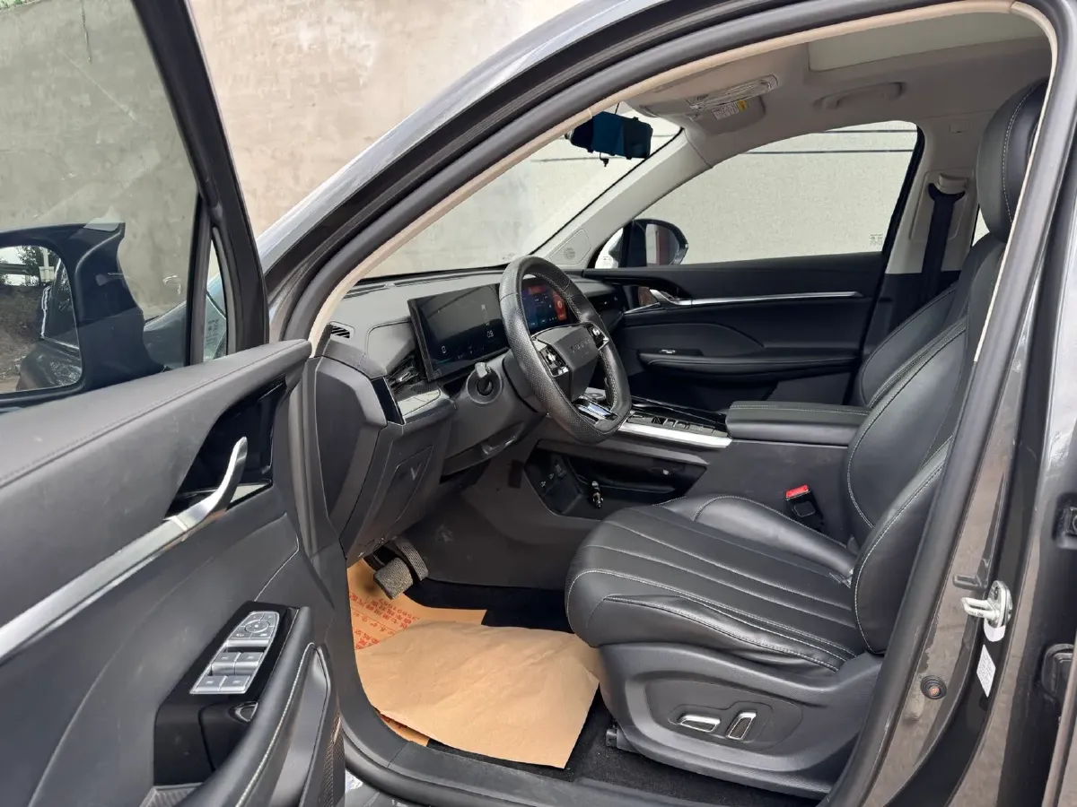 2022 Roewe RX5 MAX 1.5T 181HP L4 6AT,autocango,china used car exporter,china ev exporter,chinese used car exporter,chinese used ev exporter