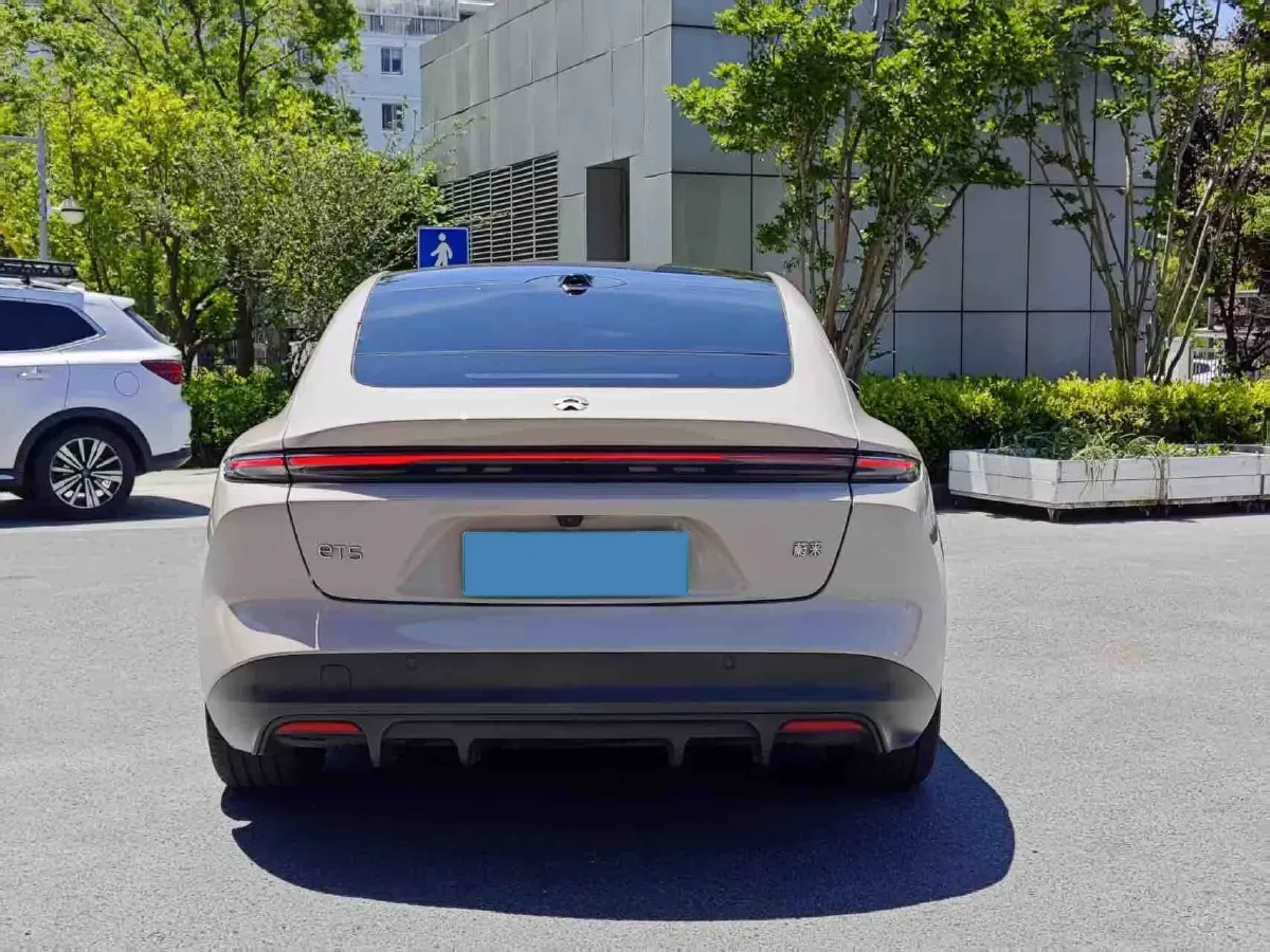 2024 NIO ET5 BEV 75KWH,autocango,china used car exporter,china ev exporter,chinese used car exporter,chinese used ev exporter