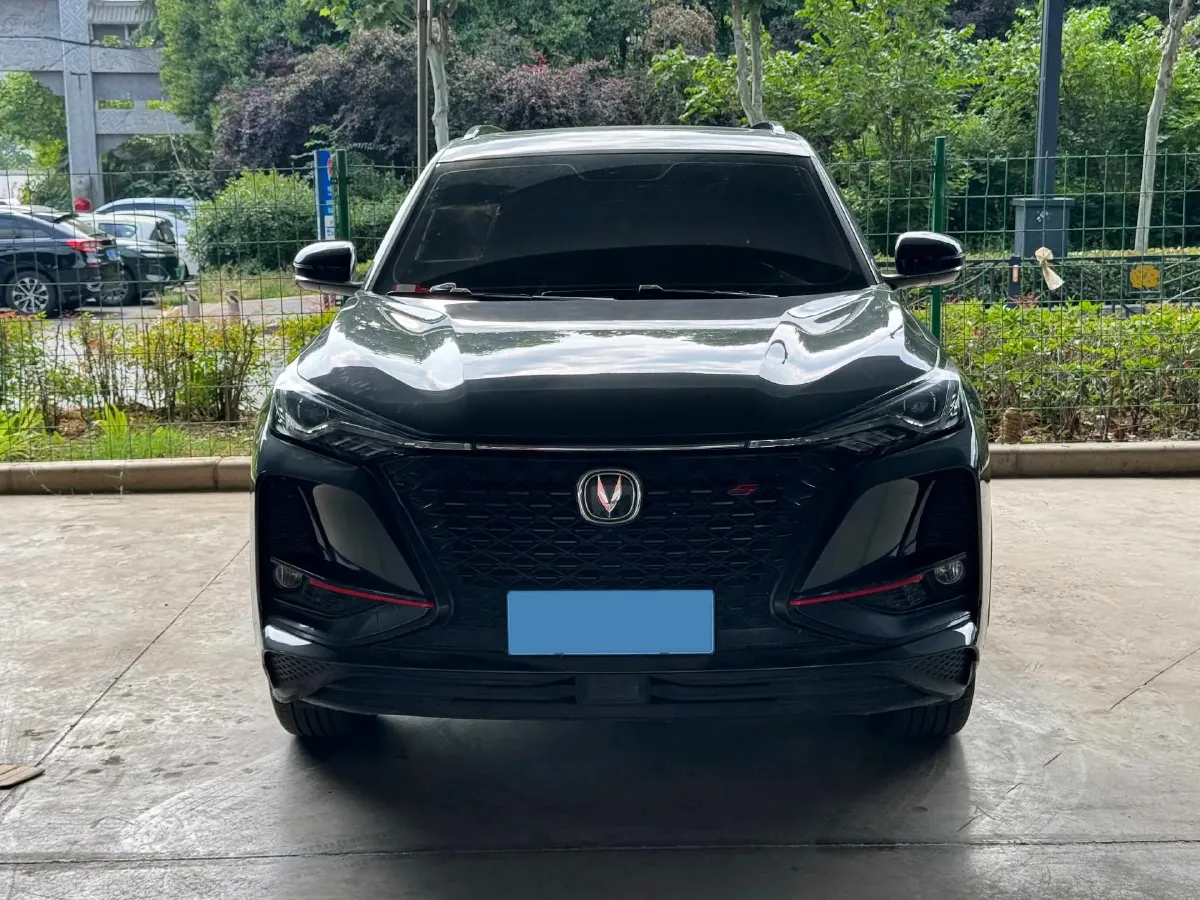 2020 ChangAn CS75 Plus 1.5T 178HP L4 6AT,autocango,china used car exporter,china ev exporter,chinese used car exporter,chinese used ev exporter