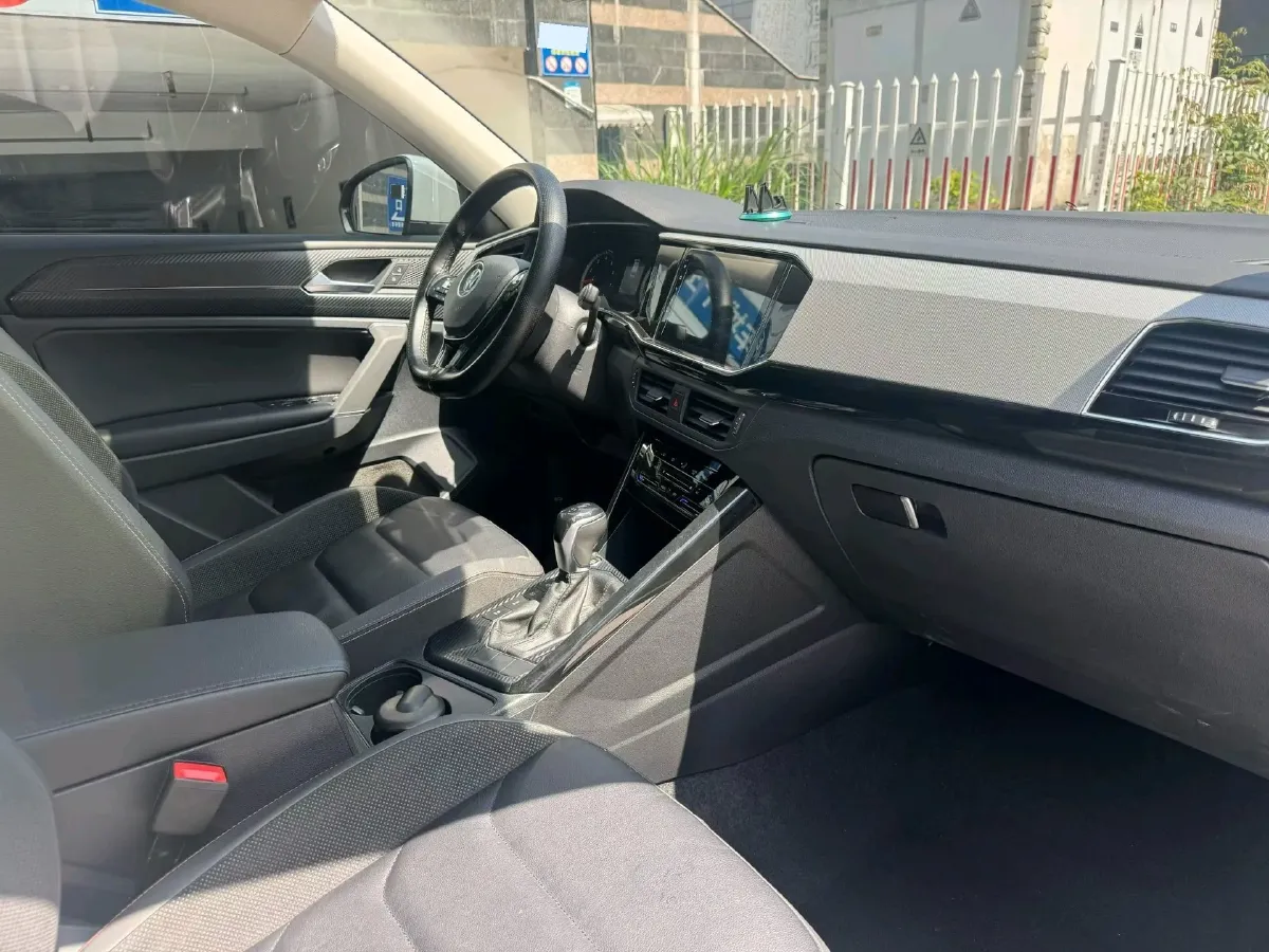 2020 Volkswagen Tayron 2.0T 186HP L4 7DCT,autocango,china used car exporter,china ev exporter,chinese used car exporter,chinese used ev exporter