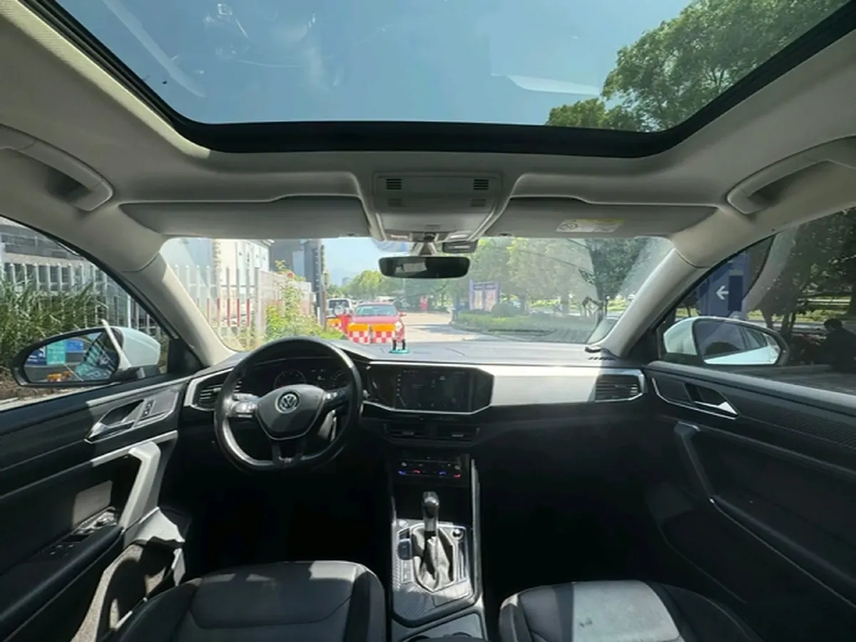 2020 Volkswagen Tayron 2.0T 186HP L4 7DCT,autocango,china used car exporter,china ev exporter,chinese used car exporter,chinese used ev exporter
