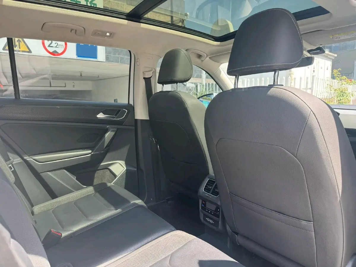 2020 Volkswagen Tayron 2.0T 186HP L4 7DCT,autocango,china used car exporter,china ev exporter,chinese used car exporter,chinese used ev exporter