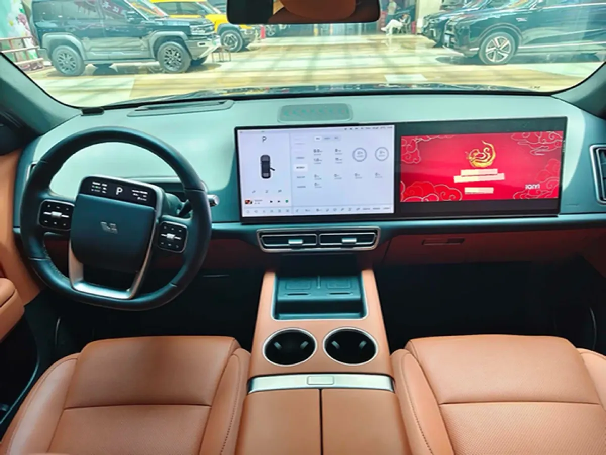 2024 Li L6 Range Extended 154HP L4 REEV 36.8KWH,autocango,china used car exporter,china ev exporter,chinese used car exporter,chinese used ev exporter