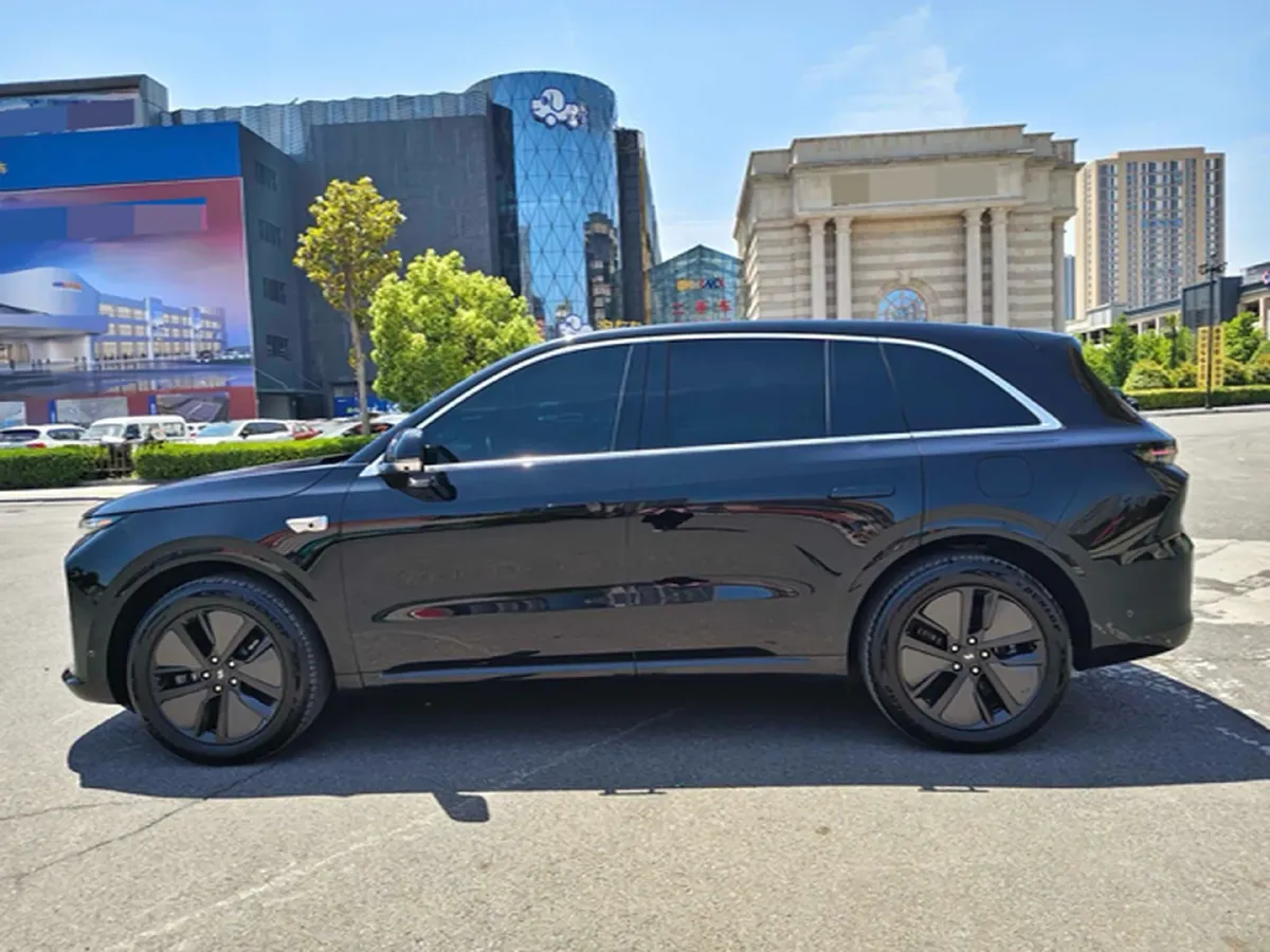 2024 Li L6 Range Extended 154HP L4 REEV 36.8KWH,autocango,china used car exporter,china ev exporter,chinese used car exporter,chinese used ev exporter