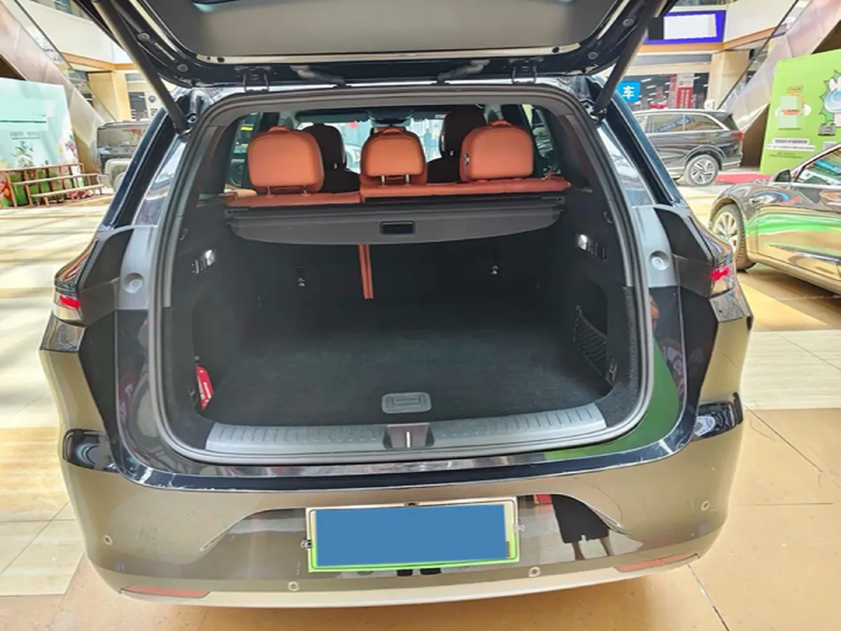 2024 Li L6 Range Extended 154HP L4 REEV 36.8KWH,autocango,china used car exporter,china ev exporter,chinese used car exporter,chinese used ev exporter