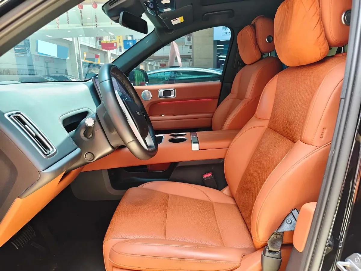 2024 Li L6 Range Extended 154HP L4 REEV 36.8KWH,autocango,china used car exporter,china ev exporter,chinese used car exporter,chinese used ev exporter
