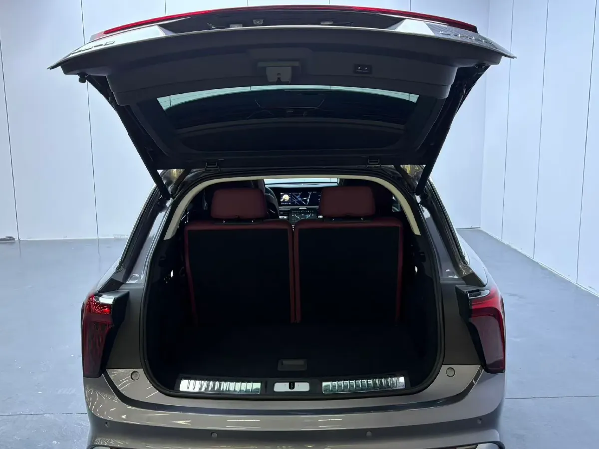 2022 HongQi E-HS9 BEV 120KWH,autocango,china used car exporter,china ev exporter,chinese used car exporter,chinese used ev exporter