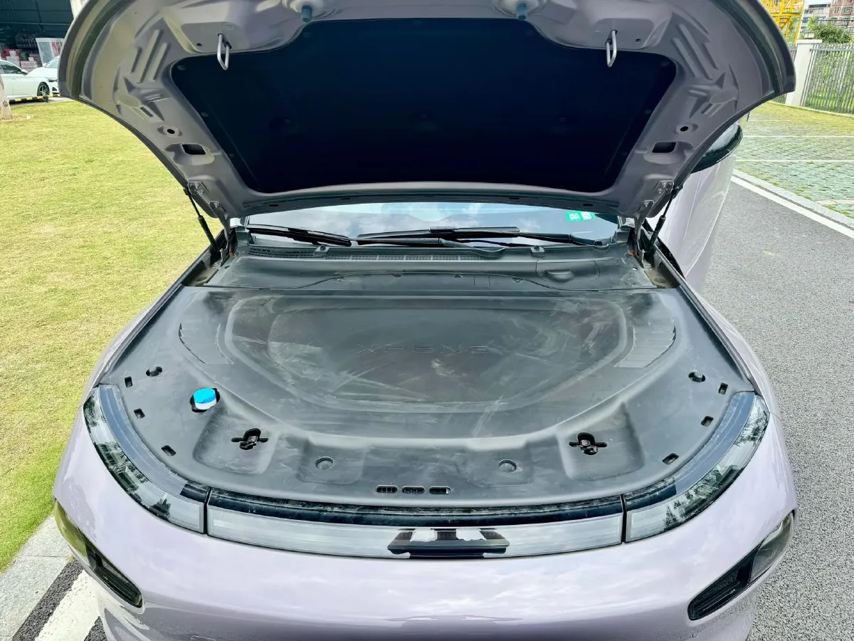 2024 Xpeng P7 BEV 86.2KWH,autocango,china used car exporter,china ev exporter,chinese used car exporter,chinese used ev exporter