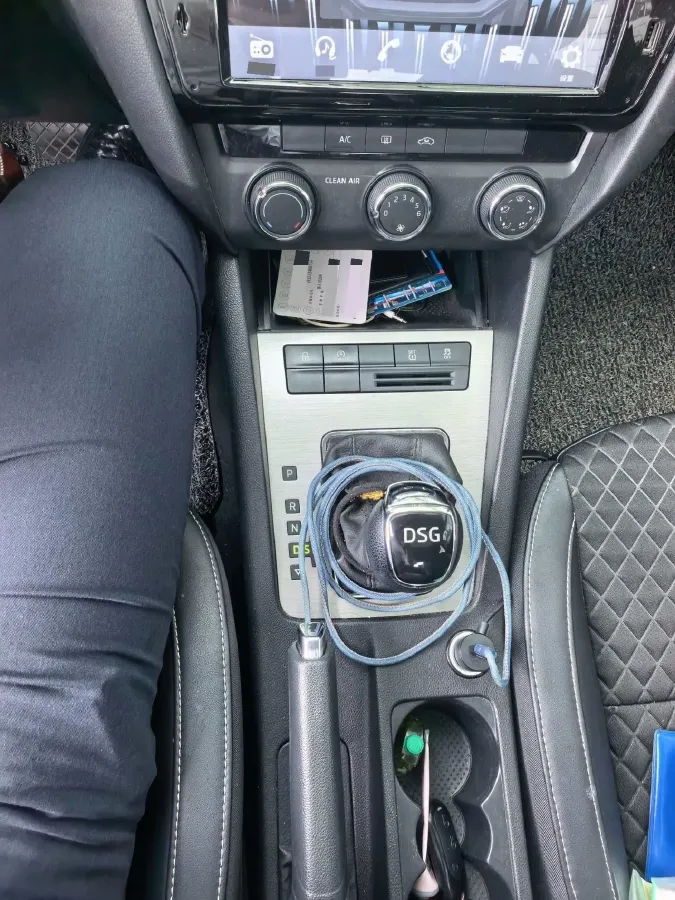 2018 Skoda Octavia 1.4T 150HP L4 7DCT,autocango,china used car exporter,china ev exporter,chinese used car exporter,chinese used ev exporter
