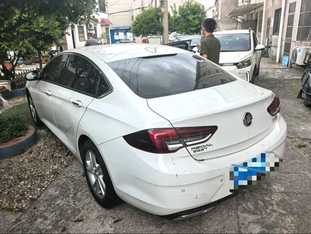 2022 Buick Regal 1.5T 169HP L4 9AT,autocango,china used car exporter,china ev exporter,chinese used car exporter,chinese used ev exporter