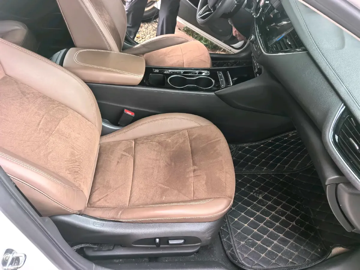 2022 Buick Regal 1.5T 169HP L4 9AT,autocango,china used car exporter,china ev exporter,chinese used car exporter,chinese used ev exporter