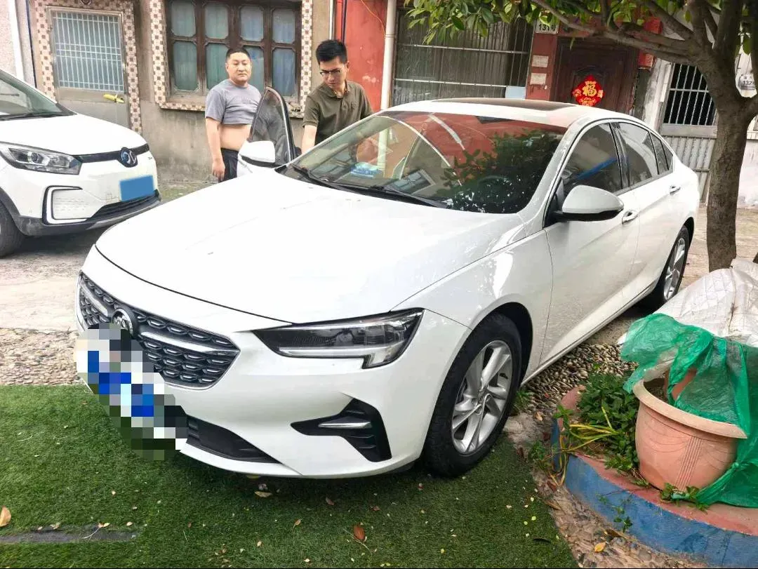 2022 Buick Regal 1.5T 169HP L4 9AT,autocango,china used car exporter,china ev exporter,chinese used car exporter,chinese used ev exporter