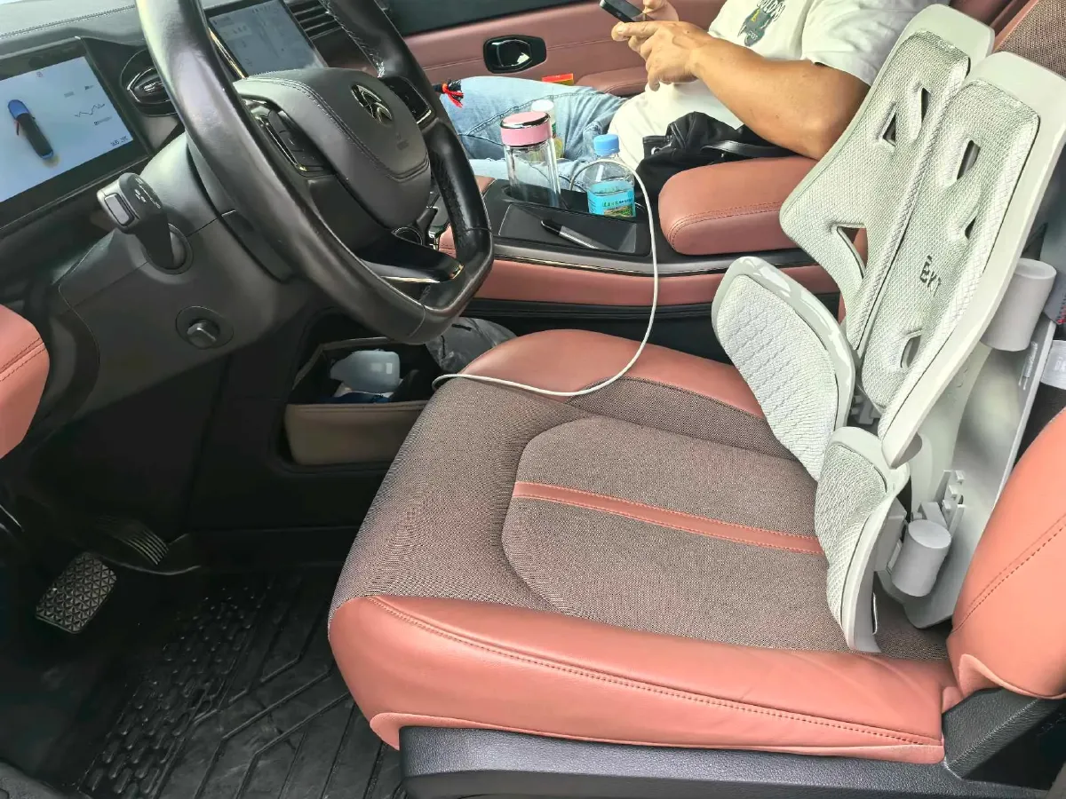2020 NIO ES6 BEV 100KWH,autocango,china used car exporter,china ev exporter,chinese used car exporter,chinese used ev exporter