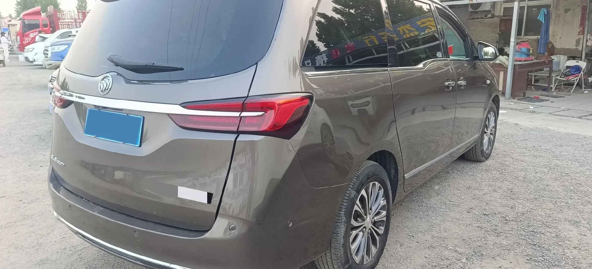 2021 Buick GL8 2.0T 237HP L4 9AT,autocango,china used car exporter,china ev exporter,chinese used car exporter,chinese used ev exporter