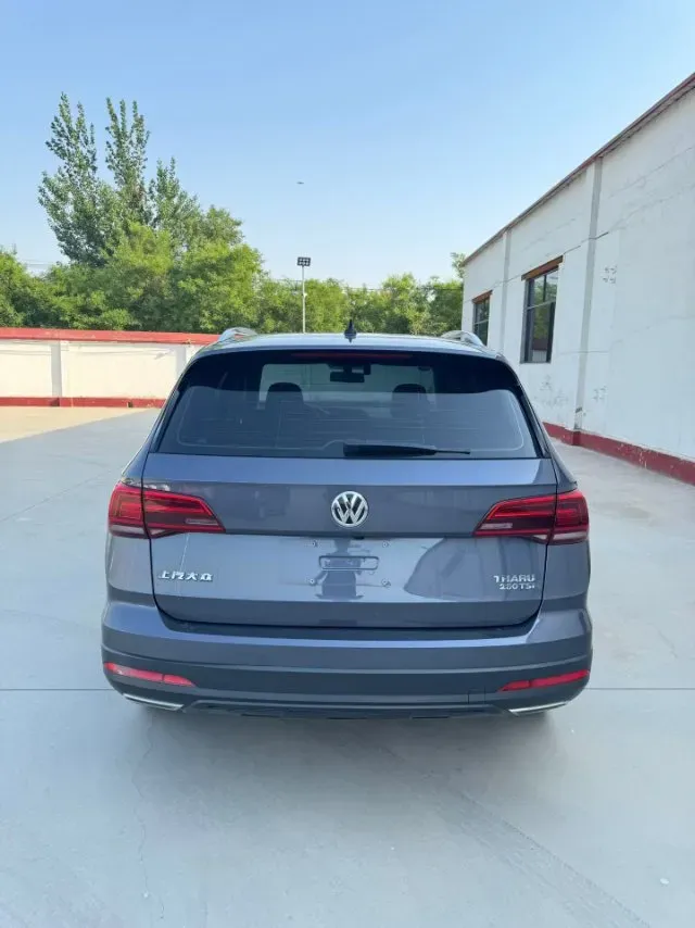 2019 MINI MINI 1.5T 102HP L3 7DCT,autocango,china used car exporter,china ev exporter,chinese used car exporter,chinese used ev exporter