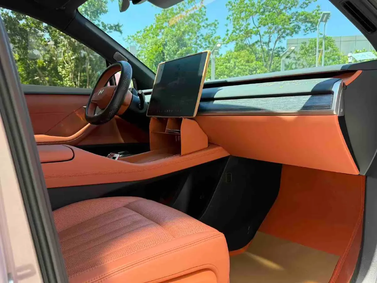 2024 ONVO L60 BEV 60KWH,autocango,china used car exporter,china ev exporter,chinese used car exporter,chinese used ev exporter