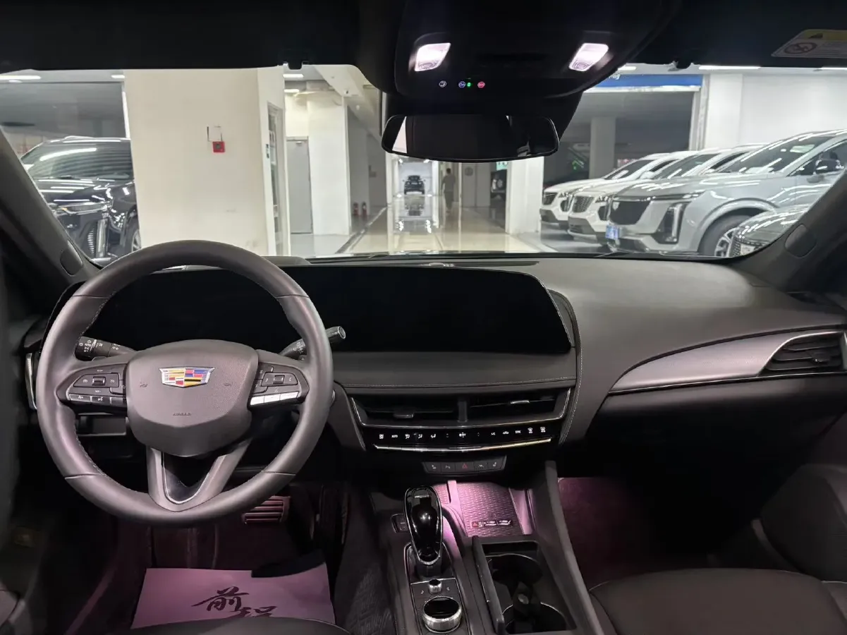 2024 Cadillac CT5 2.0T 237HP L4 10AT,autocango,china used car exporter,china ev exporter,chinese used car exporter,chinese used ev exporter