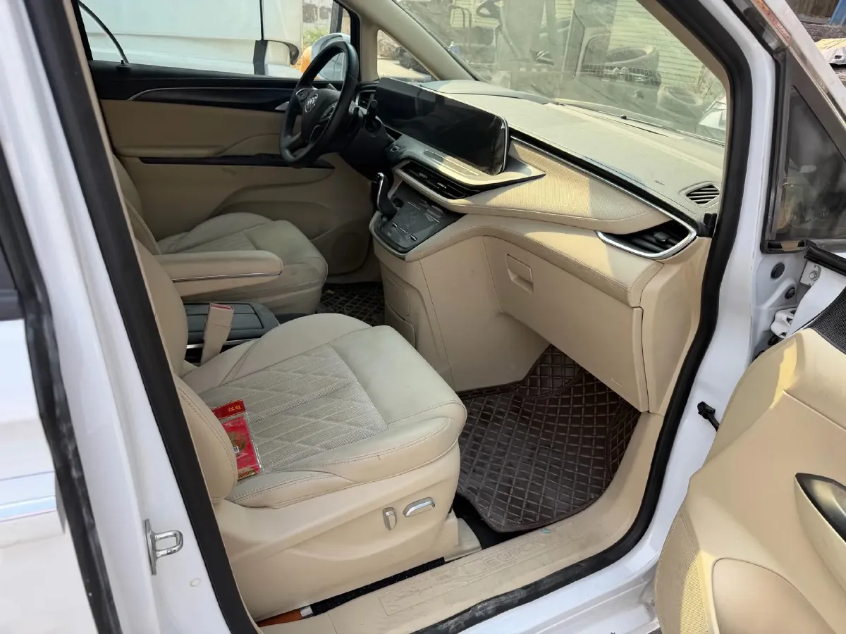 2022 Buick GL8 2.0T 237HP L4 9AT,autocango,china used car exporter,china ev exporter,chinese used car exporter,chinese used ev exporter