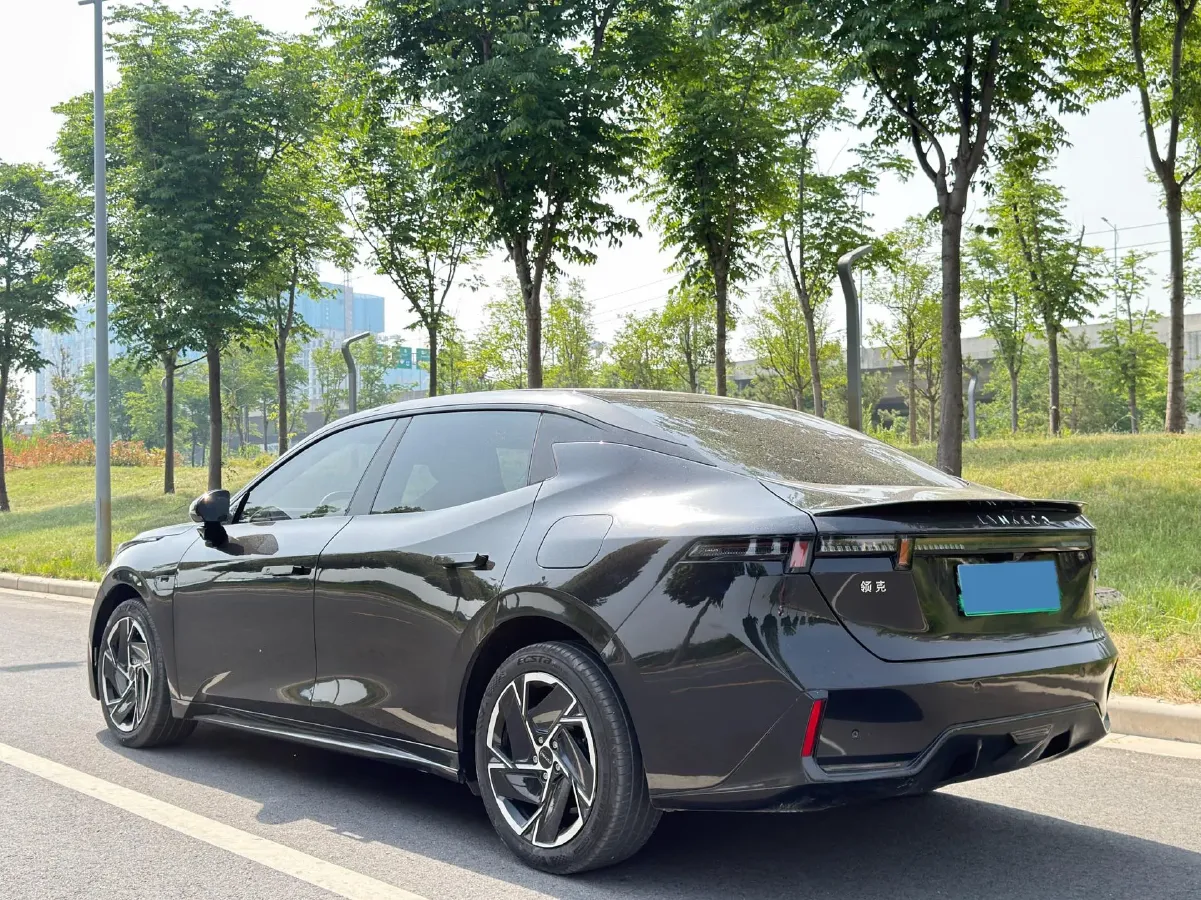2024 LYNK&CO 07 EM-P 1.5T 163HP L4 3DHT PHEV 18.99KWH,autocango,china used car exporter,china ev exporter,chinese used car exporter,chinese used ev exporter