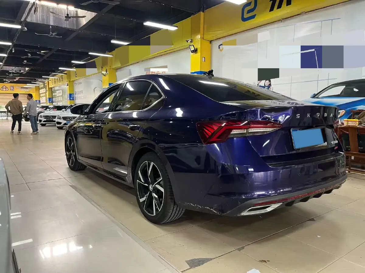 2021 Skoda Octavia 1.4T 150HP L4 7DCT,autocango,china used car exporter,china ev exporter,chinese used car exporter,chinese used ev exporter