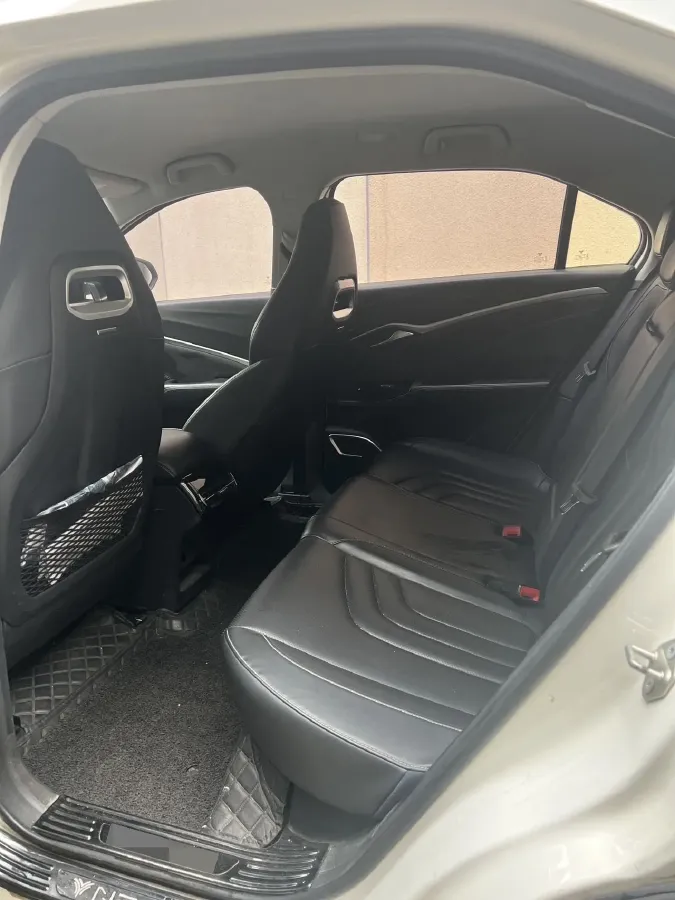 2021 Roewe RX5 1.5T 181HP L4 7DCT,autocango,china used car exporter,china ev exporter,chinese used car exporter,chinese used ev exporter