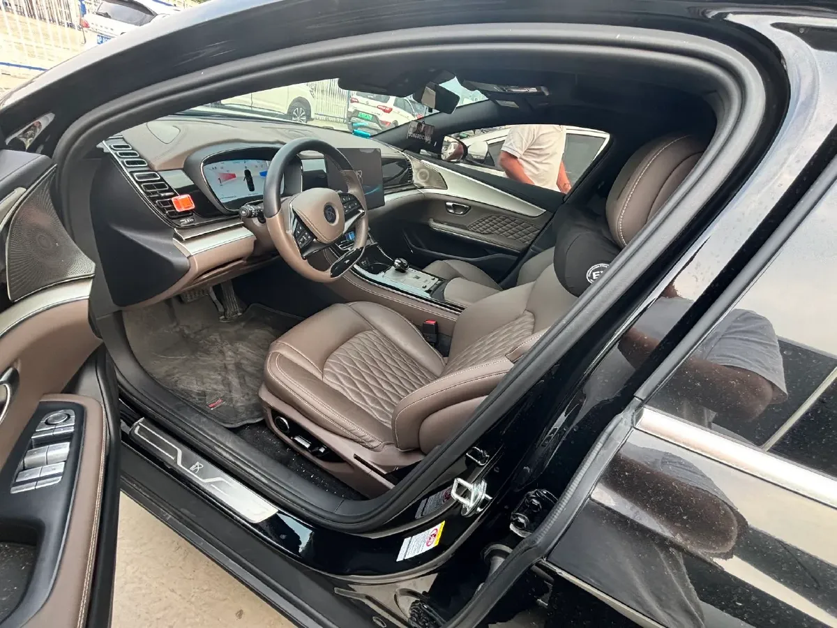 2024 BYD Han 1.5T 139HP L4 E-CVT PHEV 18.316KWH,autocango,china used car exporter,china ev exporter,chinese used car exporter,chinese used ev exporter