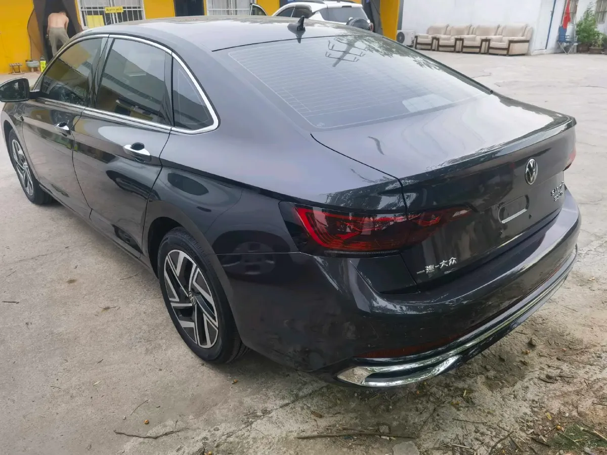 2023 Volkswagen Sagitar 1.5T 160HP L4 7DCT,autocango,china used car exporter,china ev exporter,chinese used car exporter,chinese used ev exporter