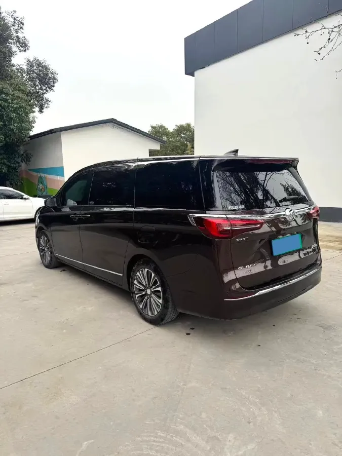 2021 Buick GL8 2.0T 237HP L4 9AT,autocango,china used car exporter,china ev exporter,chinese used car exporter,chinese used ev exporter