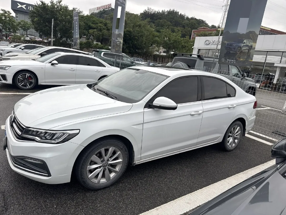 2019 Volkswagen Golf Sportsvan 1.6L 110HP L4 6AT,autocango,china used car exporter,china ev exporter,chinese used car exporter,chinese used ev exporter
