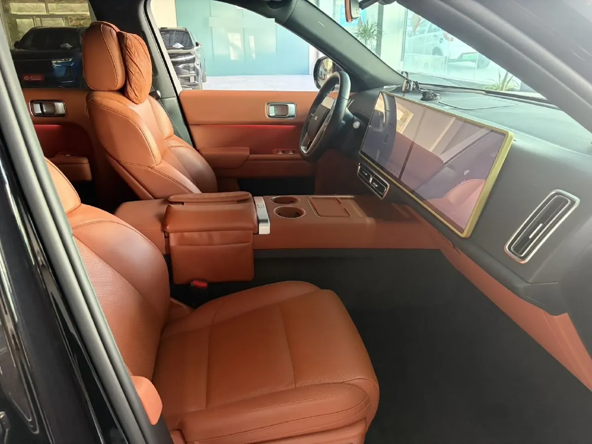 2023 Li L7 Range Extended 154HP REEV 40.9KWH,autocango,china used car exporter,china ev exporter,chinese used car exporter,chinese used ev exporter