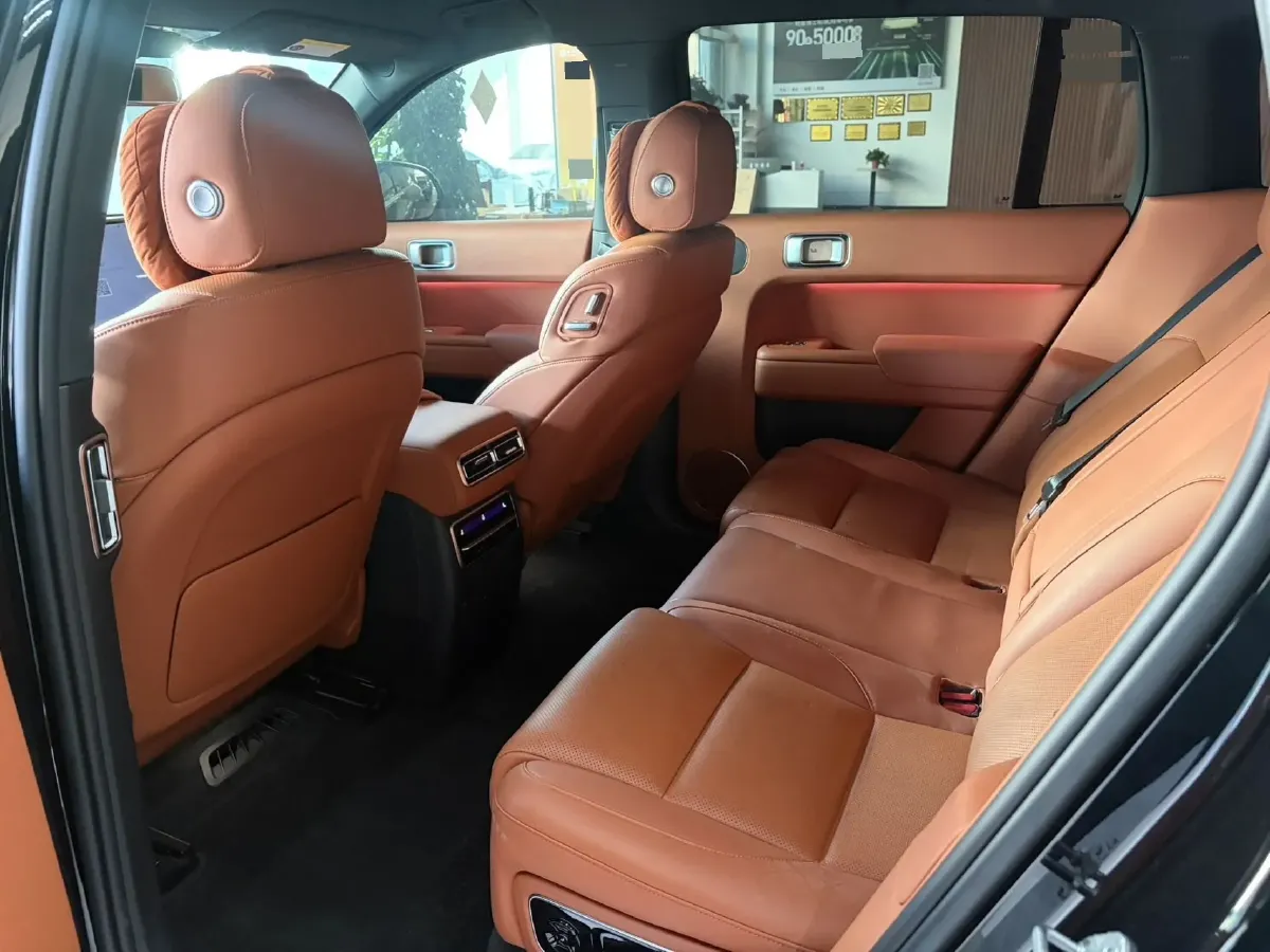 2023 Li L7 Range Extended 154HP REEV 40.9KWH,autocango,china used car exporter,china ev exporter,chinese used car exporter,chinese used ev exporter