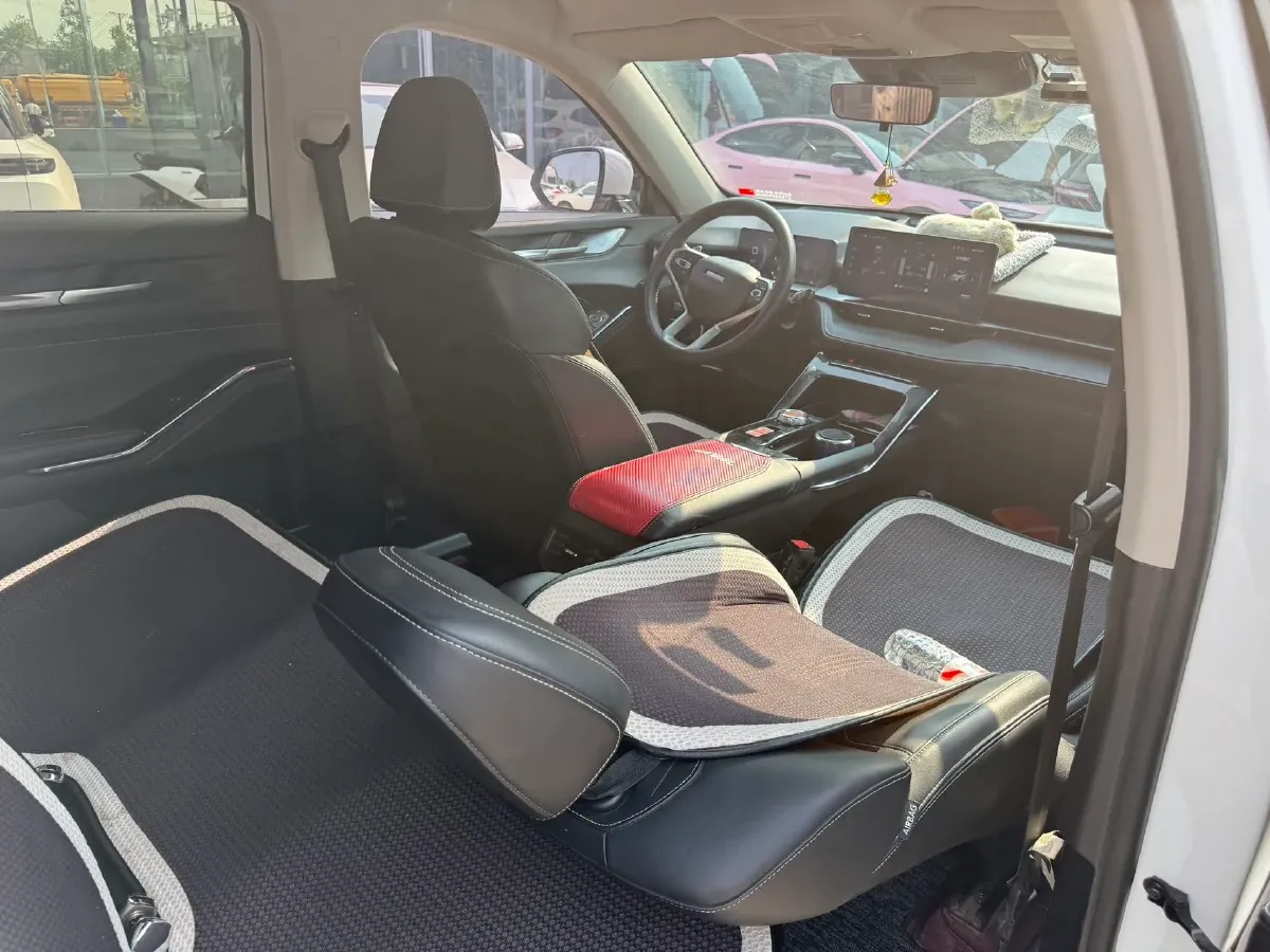 2021 Haval H6 1.5T 169HP L4 7DCT,autocango,china used car exporter,china ev exporter,chinese used car exporter,chinese used ev exporter