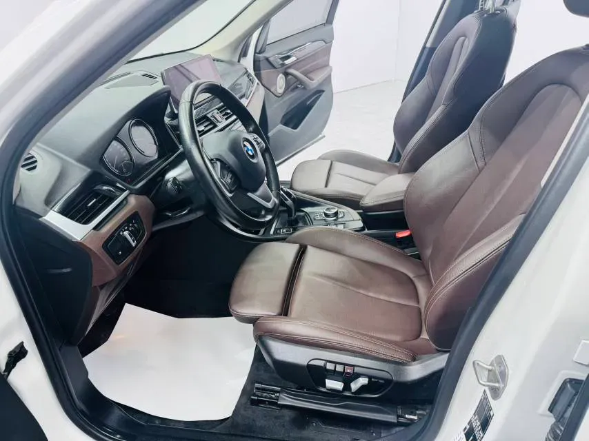 2022 BMW X1 1.5T 140HP L3 7DCT,autocango,china used car exporter,china ev exporter,chinese used car exporter,chinese used ev exporter